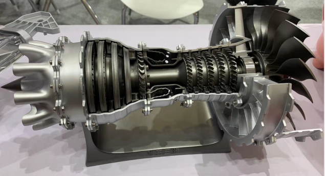 發(fā)動(dòng)機(jī)模型.png